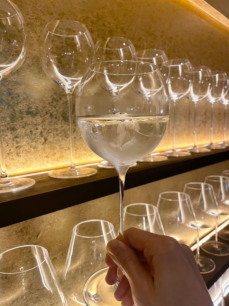 銀座スナック犬凛 | 菊芋焼酎処 - 写真2